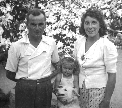 1943 - Joseph, Julienne et Marie-Thérèse BIBERT - Youky