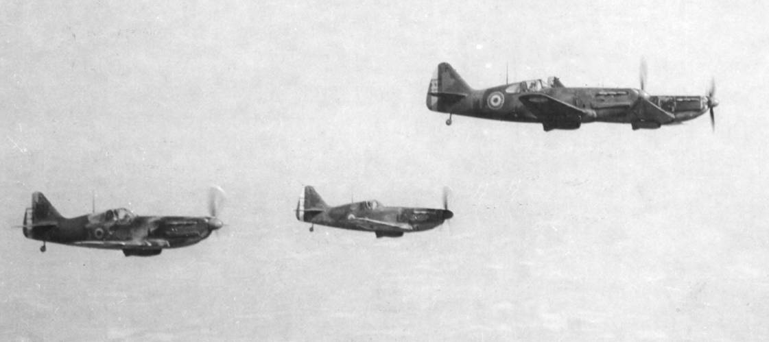 Dewoitine D.520 de la Regia Aeronautica récupéré à Istres en 1943