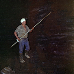Mine de Mairy 037.jpg: Mine de Mairy - La purge - Clause - 1977