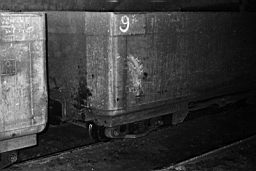 Mine de Mairy 1972_03a 08.jpg: Mine de Mairy - Wagon de 15 tonnes - Détail d'un boogie
