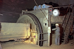 Mine de Mairy 1980_05a 03.jpg: Mine de Mairy - Le culbuteur