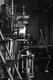 1966_09b 10.jpg: (59) Pecquencourt - Houillères - Fosse Lemay - La machine à vapeur d'extraction